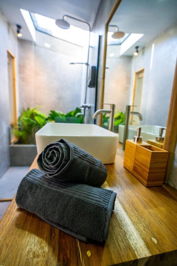 Palayan Villa - Villa With Views, Garden And Pool El Nido Exterior foto
